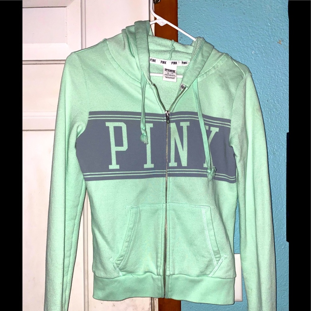 Pink VS jacket - Picture 2 of 3